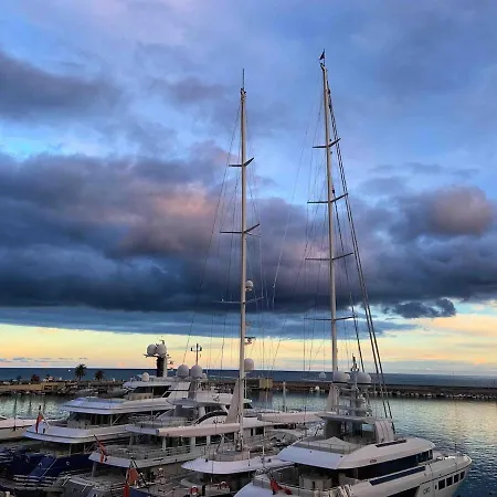 Casetta Sul Porto * Imperia